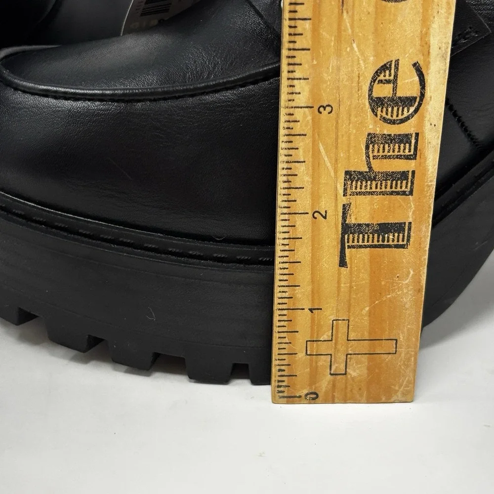 NWT Torrid Platform Grommet Loafers Black Chunky Lug Heel Women's 9 Y2K